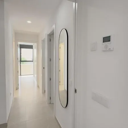 Saeta Tower Апартаменты *