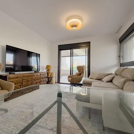 Апартаменты Saeta Tower