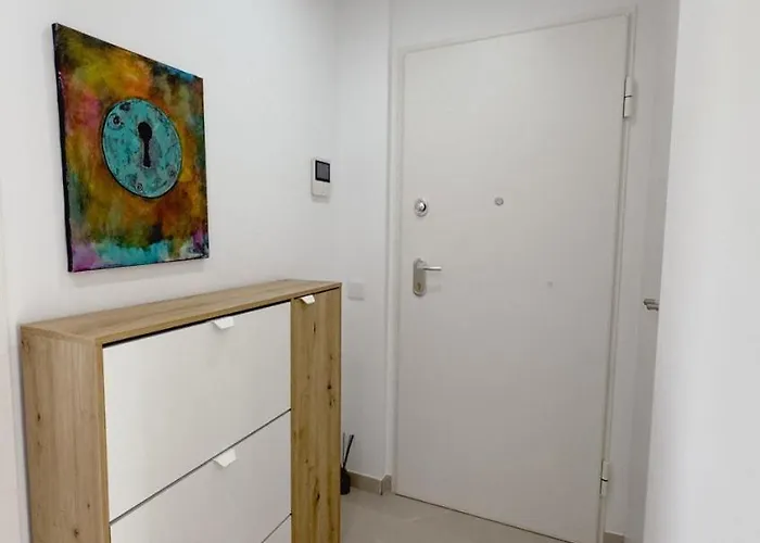 Apartment Saeta Tower *